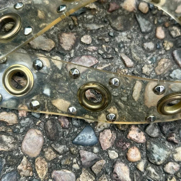 Vintage Plastic Fashion Belt with Large Grommet Holes Studs Gold Belt Buckle - Picture 3 of 6